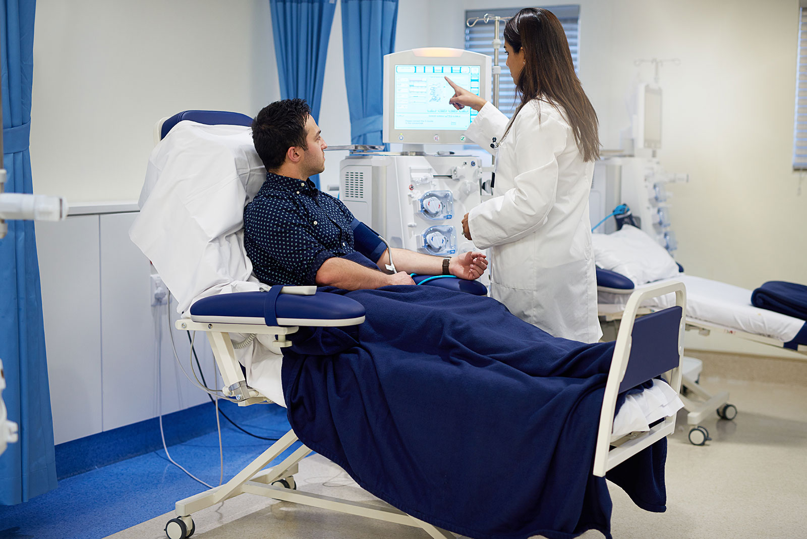En Cuidado Renal para TENS: Competencia y Seguridad en Procedimientos de Diálisis para una Mejor Calidad de Vida